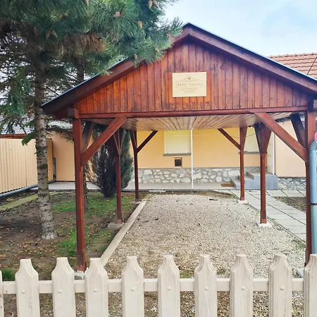 Ebredj Nalunk Pihenohaz Lejlighed Cserepfalu